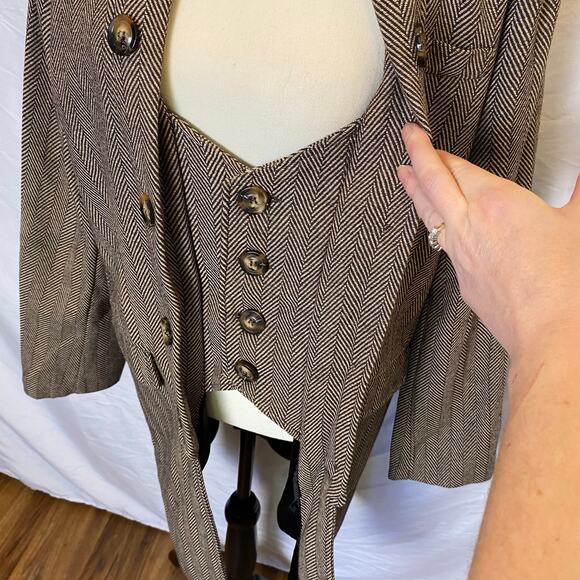 Aowofs Women's Herringbone Long Jacket Coat Size Medium Brown White Neck Strap - Picture 4 of 13